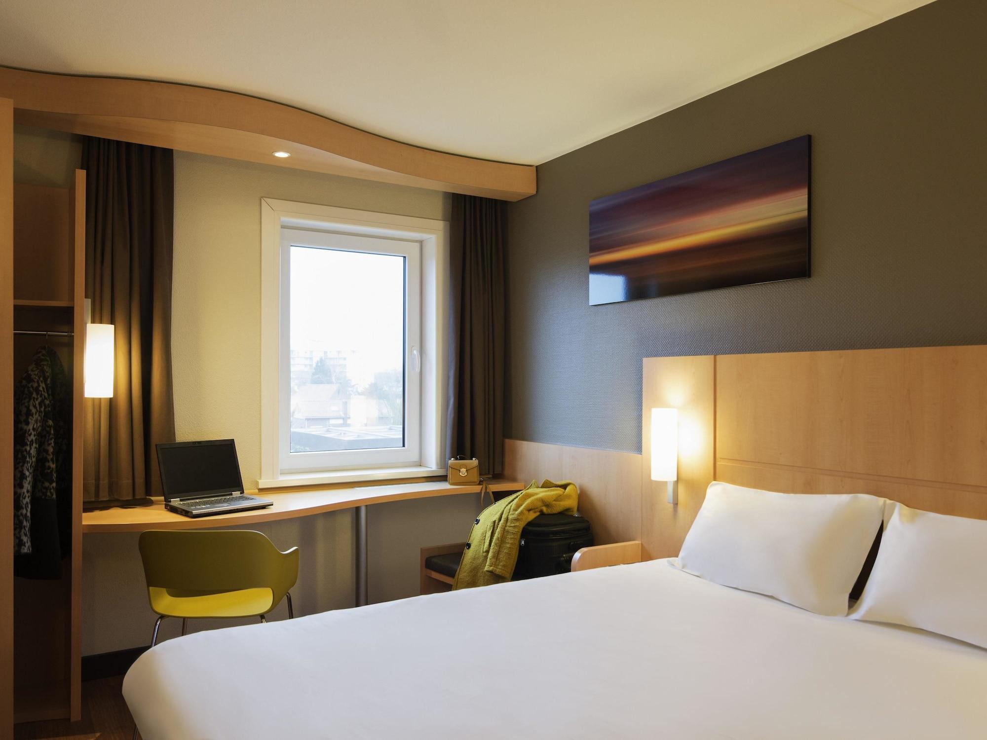 Hotel Ibis Rotterdam Vlaardingen Esterno foto