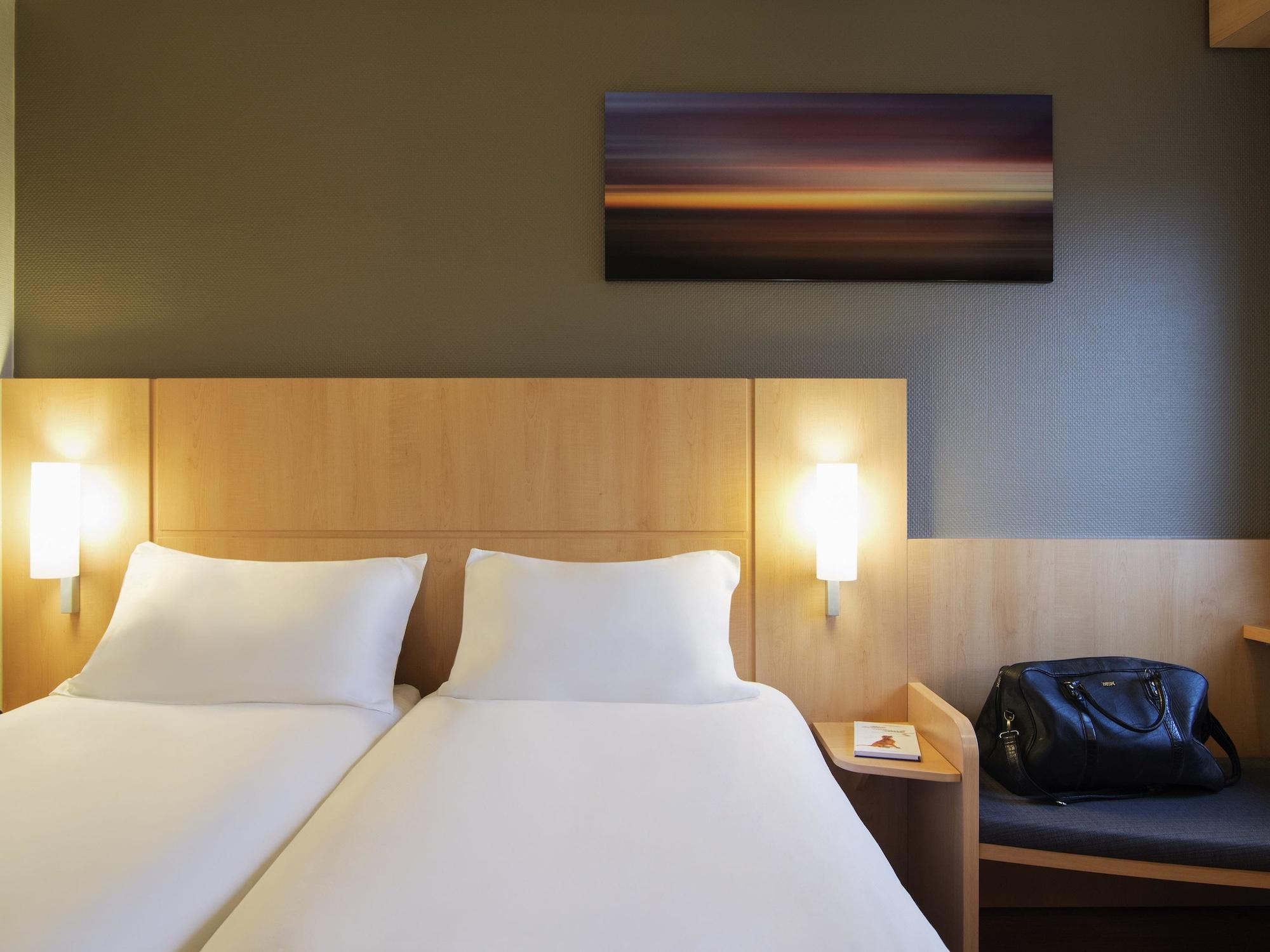 Hotel Ibis Rotterdam Vlaardingen Esterno foto
